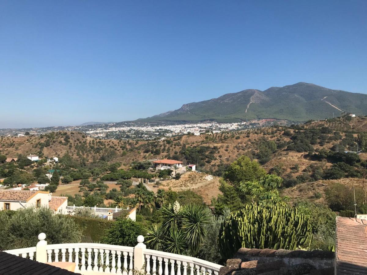 Studio Views Apartment, Cortijo Fruitful Hills Malaga Zewnętrze zdjęcie